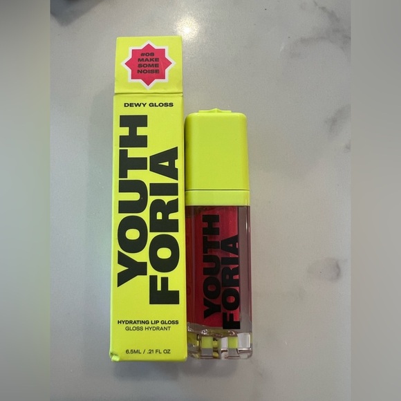 Youthforia Dewy Gloss, Hydrating & Nourishing Tinted Lip Oil - Picture 1 of 5